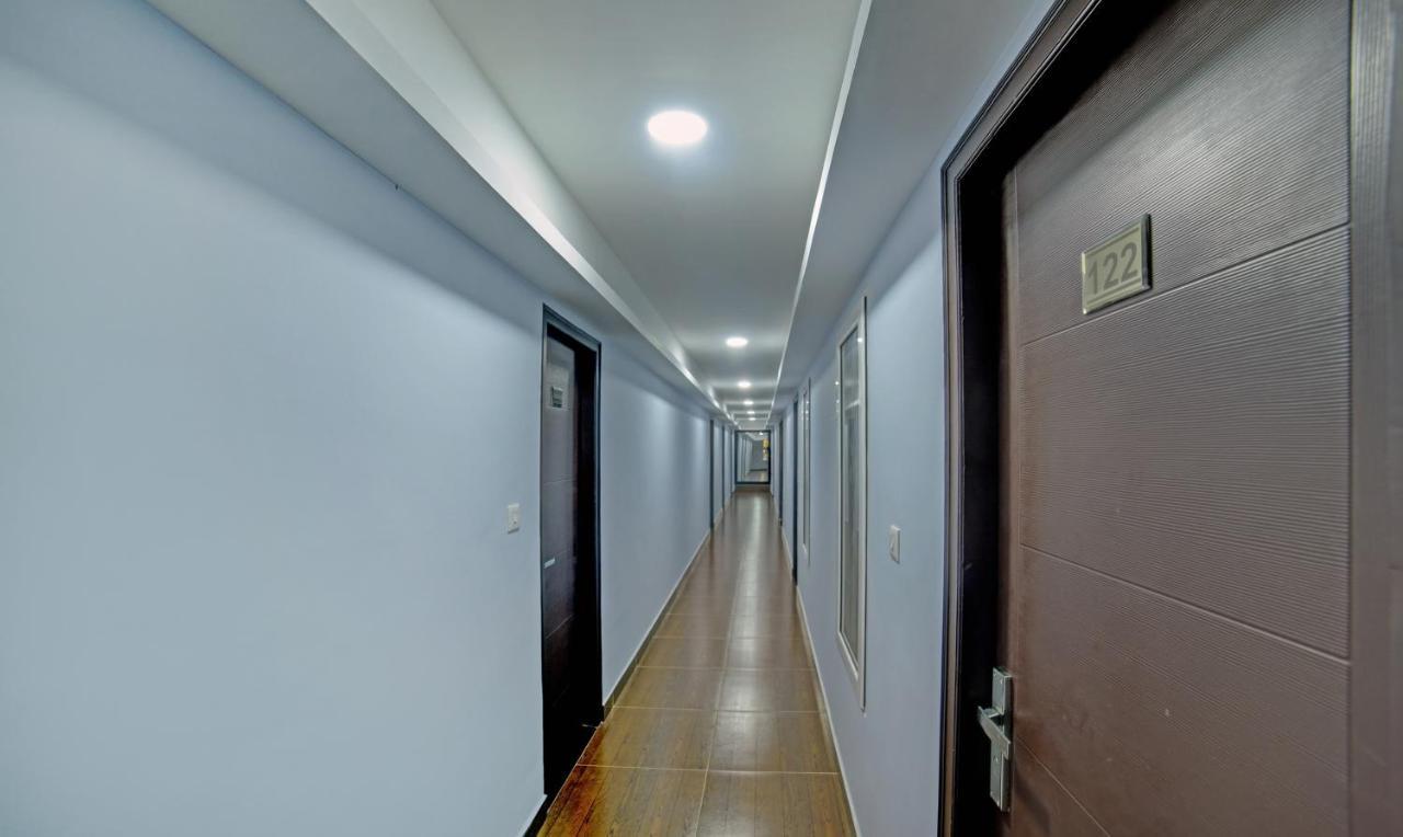 Treebo Trip Majestic Inn Thampanoor טריואנדרום מראה חיצוני תמונה