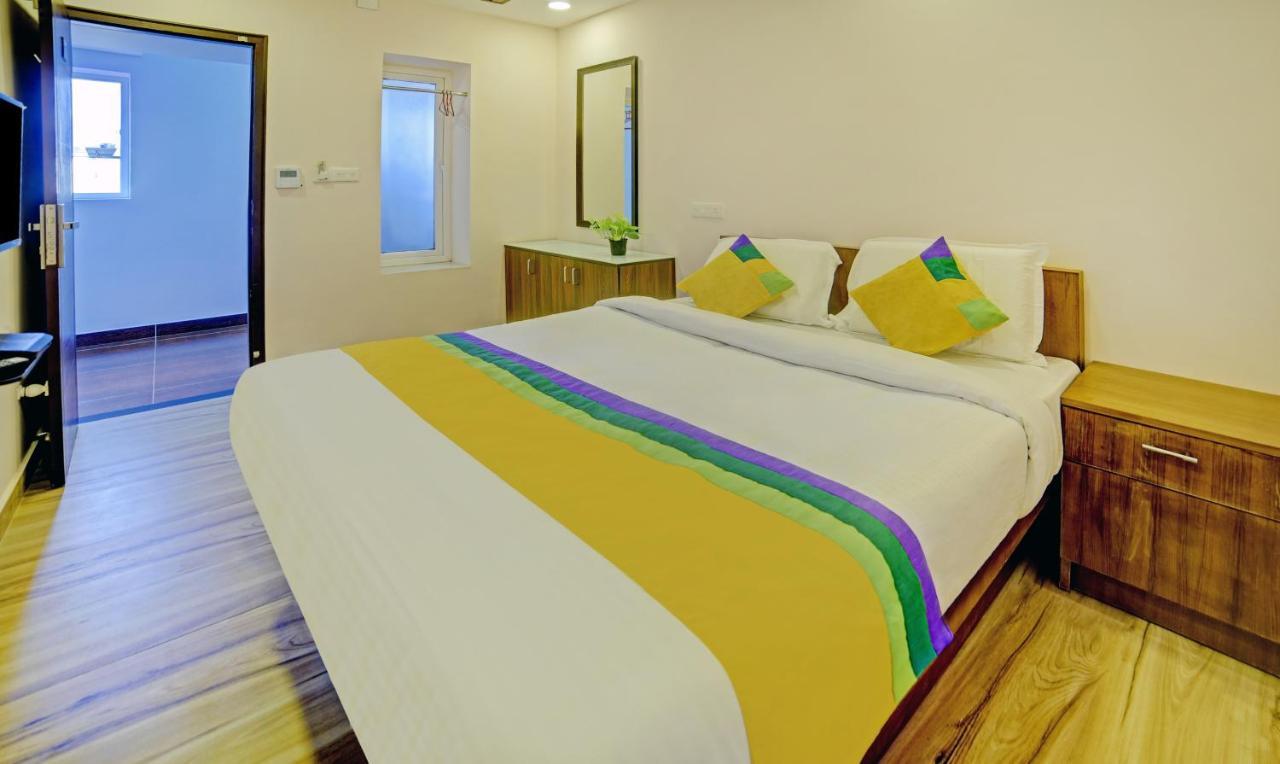 Treebo Trip Majestic Inn Thampanoor טריואנדרום מראה חיצוני תמונה