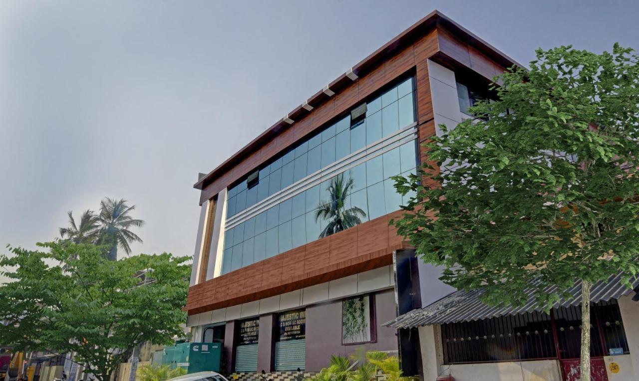 Treebo Trip Majestic Inn Thampanoor טריואנדרום מראה חיצוני תמונה